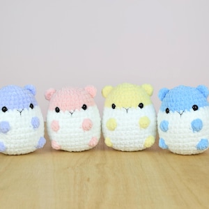 Schema all'uncinetto per "Pom the hamster 2.0". Crea il tuo adorabile criceto. Solo schema amigurumi. Schema olandese e inglese. Peluche criceto fai da te. immagine 2