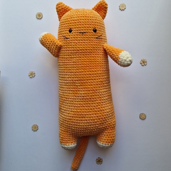 Big long cat crochet pattern. Create you own big long cat amigurumi plush. Great to cuddle with. Available in English and Dutch. DIY crochet