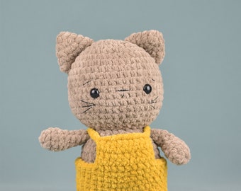 Luna the cat crochet pattern. DIY amigurumi crochet pattern. Make your own adorable cat. Great gift. English PDF pattern, US terms.