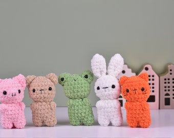 Mini buddies crochet pattern set. Mini bear, bunny, cat, frog and pig amigurumi patterns. English patterns with US terms. Patterns only.