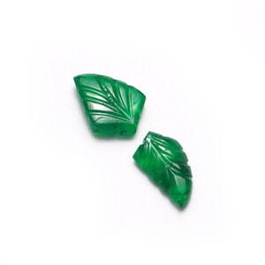AA Quality Emerald Leaf Carving Gemstone, Natural Emerald Fancy Leaf Shape Gemstone, Emerald Jewelry Making Gemstone Carving, SKU1920