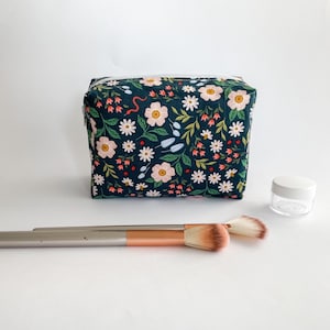 Borsa da toilette nera con stampa floreale / Borsa da toilette da viaggio piccola / Borsa da toilette