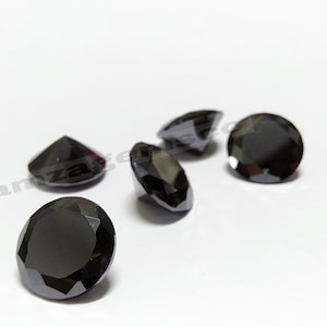 Cubic Zirconia AAA Quality Cubic Zirconia Round shape Black Color CZ Loose Stones (0.5mm - 15mm) Cubic zirconia