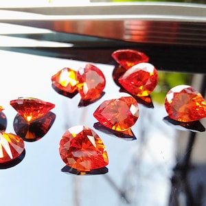 Cubic Zirconia AAA Quality Cubic Zirconia Pear Shape Orange Color CZ Loose Stones (2x4mm to 10x12mm)