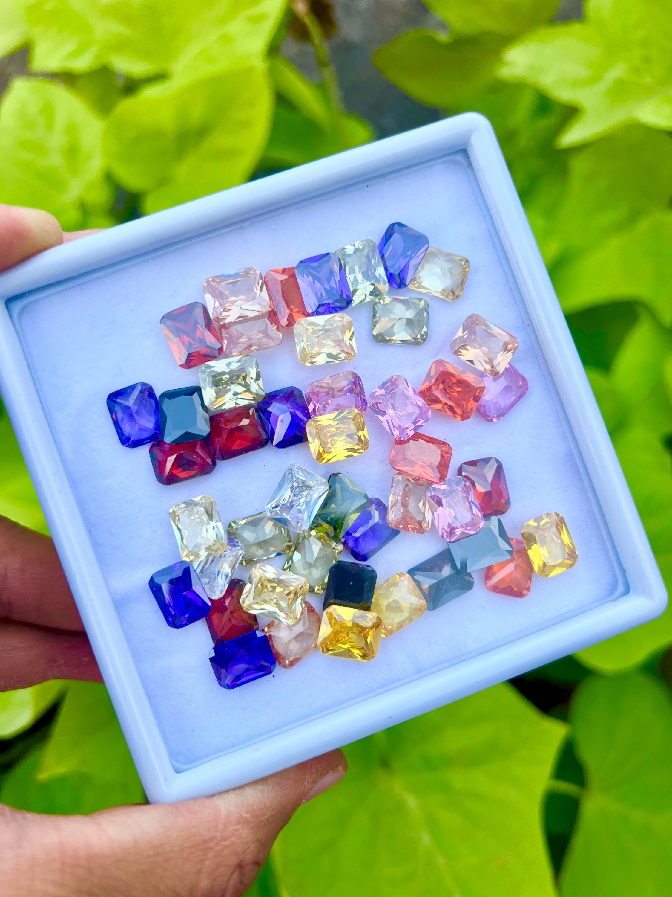 Lot De Zirconia Cubique (CZ) Couleur AAA - Taille Ronde Brillante - Qualité VVS - Fabriqué En Thaïlande