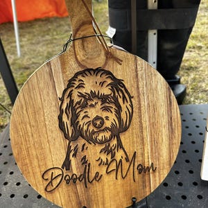 Doodle Mom Engraved Cutting Board, Golden Doodle Board, Dog Picture, Golden Doodle cutting board, gift for dog mom, golden doodle
