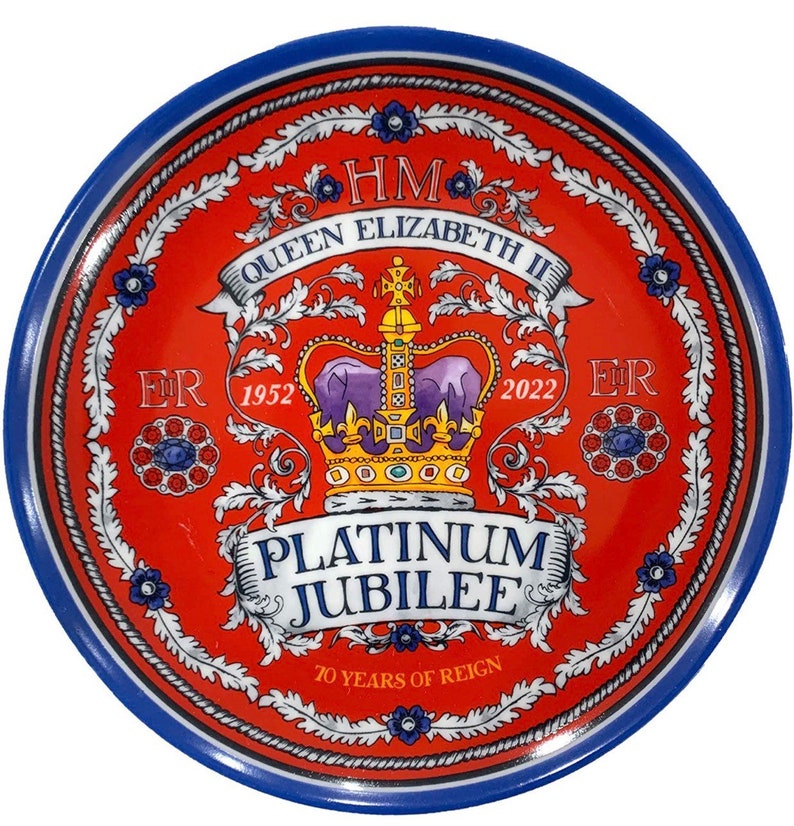 Platinum Jubilee 2022 Commemorative Plate Queen Elizabeth II Etsy