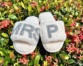 Gifts Personalized Bridal Slipper Bridesmaid Gifts Bridal Shower Wedding Bridesmaid Fluffy Bachelorette Fluffy Slippers honeymoon Gifts