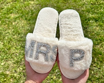 Bridal Shower Wedding Bridesmaid Fluffy Bachelorette Fluffy Slippers honeymoon Gifts Gifts Personalized Bridal Slipper Bridesmaid Gifts