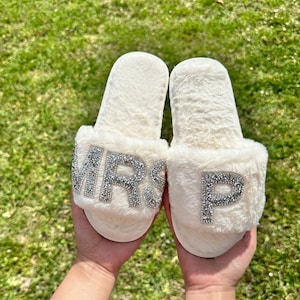 Bridal Shower Wedding Bridesmaid Fluffy Bachelorette Fluffy Slippers honeymoon Gifts Gifts Personalized Bridal Slipper Bridesmaid Gifts