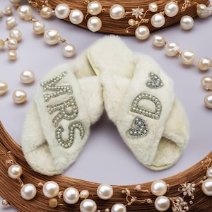 Bridal Fluffy Pearl Slippers: Bride Gift, Bachelorette Party