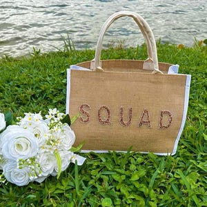 Personalized Bride Straw Tote: Bridal Shower Gift, Honeymoon Bag