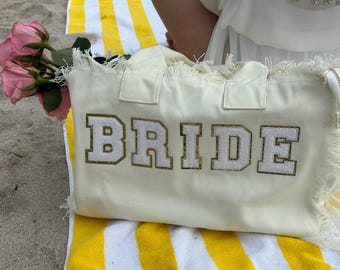 Personalisierte Braut Tragetasche mit Aufnäher - Personalisierte Braut Tragetasche für Brautparty & Junggesellinnenabschied