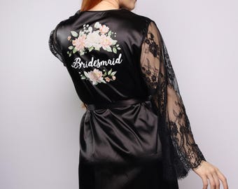 Personalized Satin Bridal Robe with Lace – Elegant Wedding Morning Get-Ready Robe