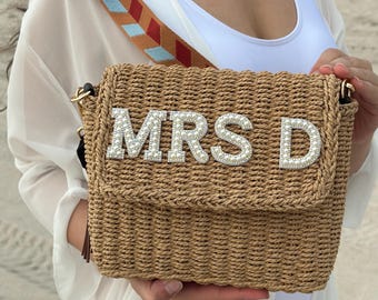 Custom Bridal Shower & Tote Baskets - Personalized Straw Beach Bags with pearls