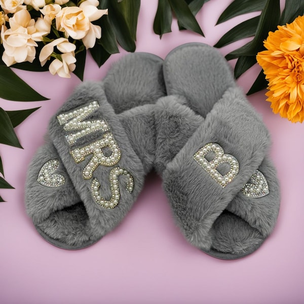 Personalized Initials Slippers - Customizable Cozy Footwear