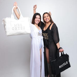Bridesmaid Fringe Tote with Pearls – Elegant Gift for Bride or Bridal Party