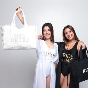 Personalized Pearl Fringe Tote: Elegant Bridal Bridesmaid Bag
