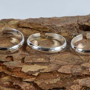 Sterling  Silver  925  Adjustable  Occasion  Band  Toe  Ring  In Various  Sizes     ( 2 mm, 2.5 mm ,3 mm , 3.5 mm ,4 mm Band Width )