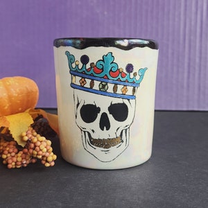 Skull Coffee Cup: Hand-Painted Stoneware Tea Mug with Gold Luster
