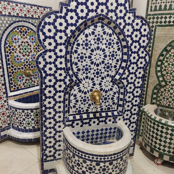 Crown handmade mosaic fountain for indoor and outdoor-bleu and white colours
