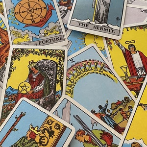 12 Cartas del Tarot Spread, En profundidad cara a cara a través de whatsapp video o similar