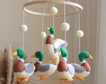 Móvil de patos ánade real para cuna: decoración infantil de fieltro hecha a mano