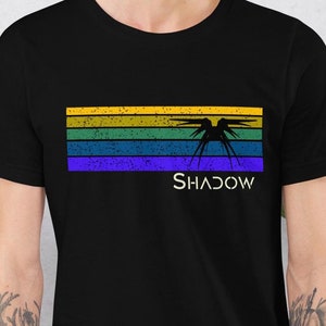 Retro Schatten Schiff, Babylon 5 Science-Fiction-Geschenk, Geeky Geschenke, Babylon 5, Weihnachtsgeschenk T-Shirt - mehrere Farboptionen