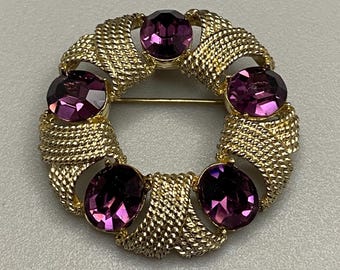 Large Vintage Signed CORO CRAFT Gold Tone Purple Amethyst Rhinestone Wreath Pin Brooch