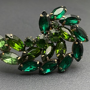 LARGE Vintage Gold Tone Light & Dark Green Rhinestone Floral Brooch Pin Unsigned