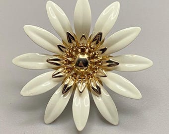 Large Vintage Signed SARAH COV Layered Petal WHITE Enamel Flower Brooch