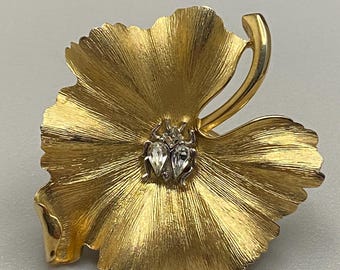 Large Vintage Signed Crown Trifari Rhinestone Gold Tone Bug on A Leaf Pin Brooch