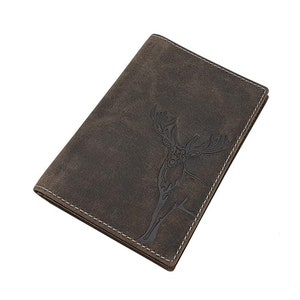 Büffel-Vollleder Ausweismappe mit Hirsch Motiv für Fahrzeugschein, Schwerbehindertenausweis, Waffenschein, Jagdschein etc. in Vintage-Grau