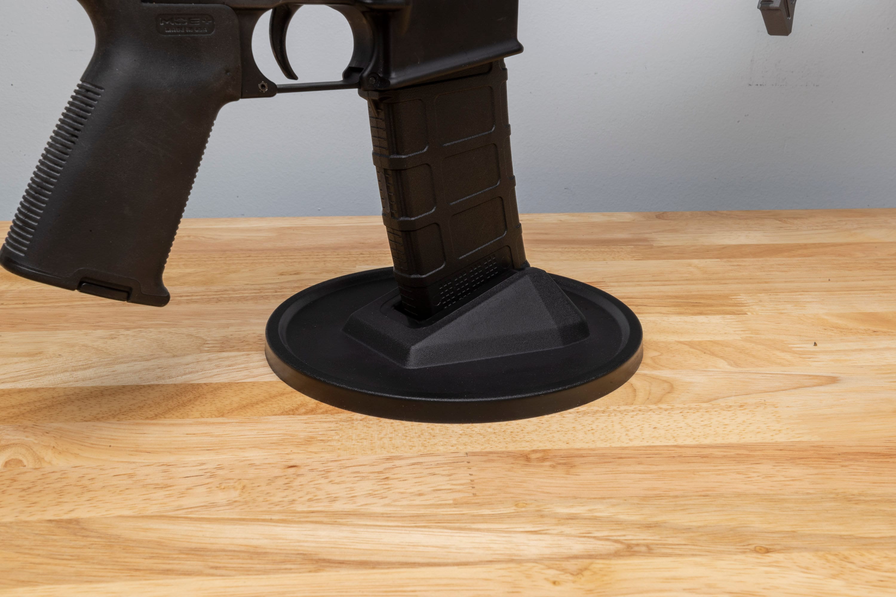 AR15 Stand, AR15 Cleaning Stand, Gun Shows, Gun Stores, AR15 Style