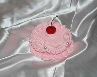 Vintage-Style Pink Cherry Pearl Mini Fake Cake Wall Hanging! Includes FREE Accessory!