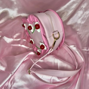 Vintage-Style Pink Heart Shaped Fake Cake Faux Leather Purse with Cherries Super Cute & Unique Accessory Ready to Ship image 7