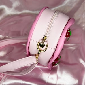 Vintage-Style Pink Heart Shaped Fake Cake Faux Leather Purse with Cherries Super Cute & Unique Accessory Ready to Ship image 4