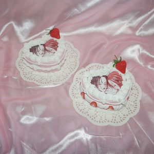 Vintage-Style Pink and White Heart-Shaped Strawberry Fake Cake Jewelry Box with Mirror! Includes FREE Accessory!