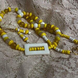Yellow and white beaded necklace 18 inch and earrings set