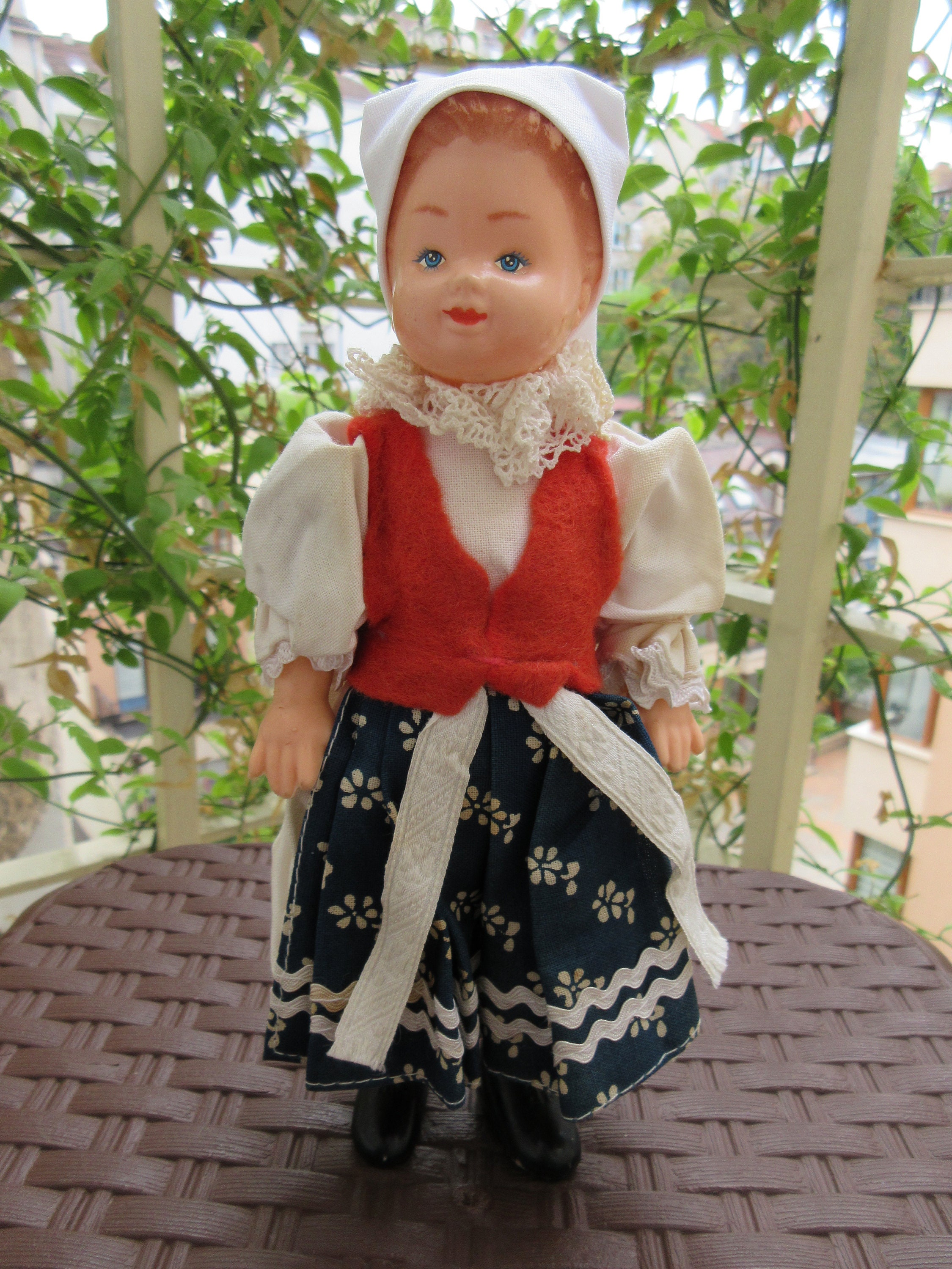 Vintage Czechoslovakian Lidova Tvorba Folk Art Doll Celluloid W/rubber