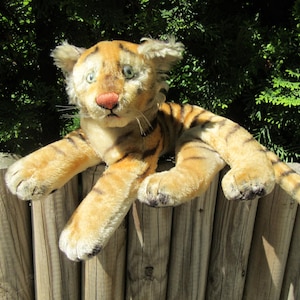 Vintage 1950s STEIFF Germany 34cm Lying Large Mohair TIGER, Collectible Animal Toy Made in Germany Great Condition...