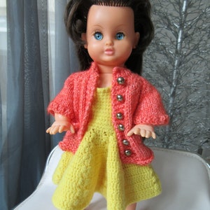 Vintage 60&#39;s France Alta Moda Charming Bella Doll Hand-Knitted Dress & Cardigan, 30cm Tall Plastic Girl Doll Long Hair Sleeping Blue Eyes