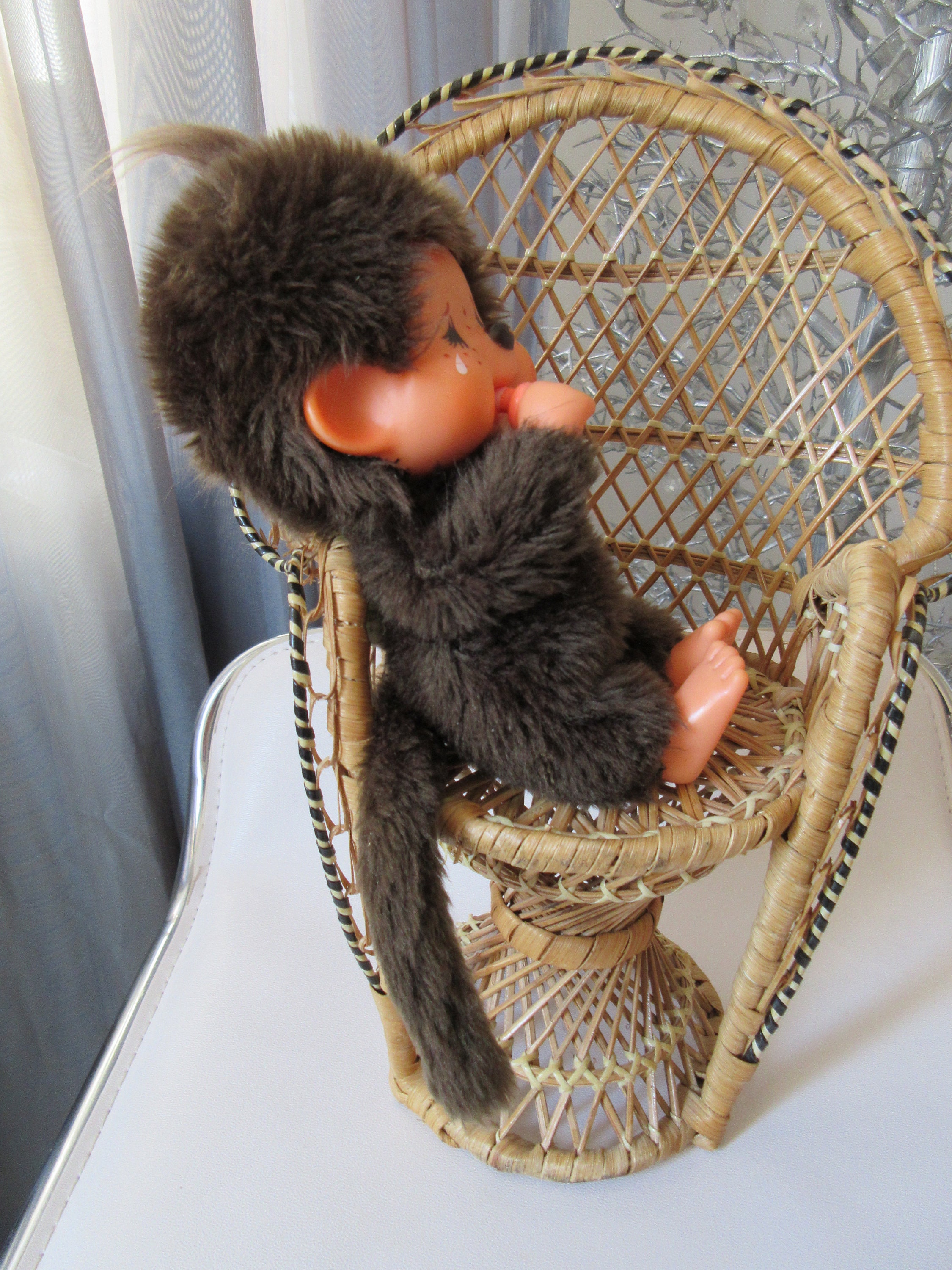 FUTAGONOMONCHHICHI SEKIGUCHI 1974 Made in Japan, Crying Face