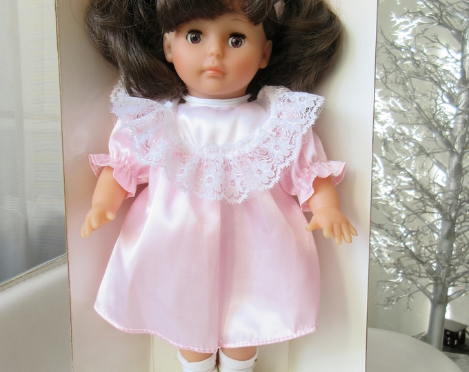 Vintage 'lissi Batz' Brunette Girl Doll / Dress Designed by Annelise S ...