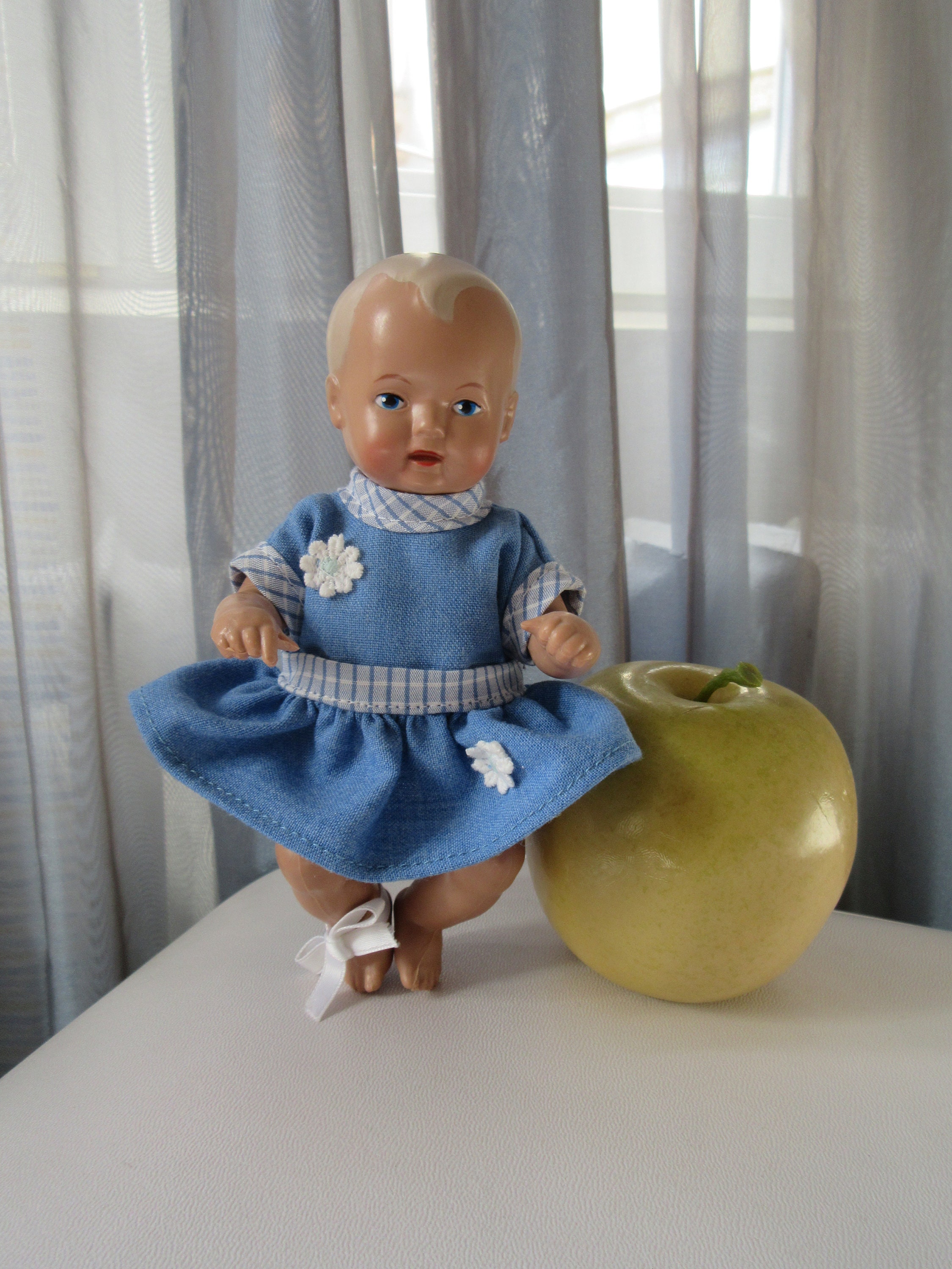 ドイツヴィンテージ　シルトクレート　セルロイド人形 ヴィンテージ シルトクロット セルロイド製ベビードール：ドイツ