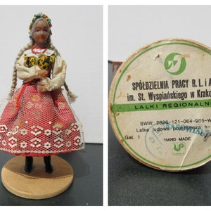 Vintage Krakow Folk Doll: Handmade Polish Souvenir (1950s)