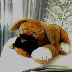 Vintage STEIFF Boxer Dog BOBBY Layng Down 38cm Soft Plush Stuffed Animal Toy Made In West Germany