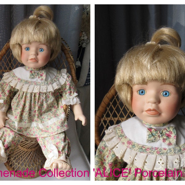 Vintage Promenade Collection 'ALICE' Porcelain Doll 13'' Muñeca de niña coleccionable