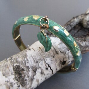 SYL Armband med gångjärn Grön emalj/guldfärgade blad, signerad