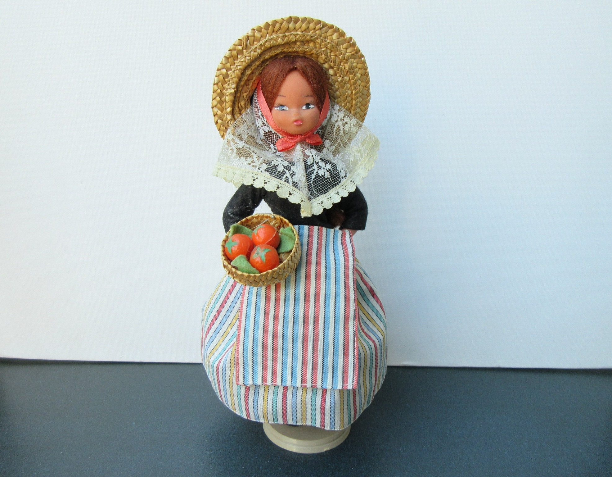 Poupée folklorique régionale Grèce lot doll vintage - France